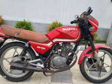 Suzuki GS125 1999 Motorbike