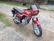 Suzuki GS125 2003 Motorbike