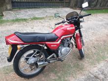 Suzuki GS125 2003 Motorbike