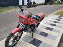 https://riyasewana.com/uploads/suzuki-gs-125-231635104913.jpg