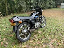 https://riyasewana.com/uploads/suzuki-gs-125-2720262324913.jpg