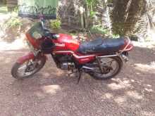 Suzuki GS125 2003 Motorbike