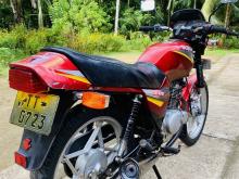 Suzuki GS125 2004 Motorbike