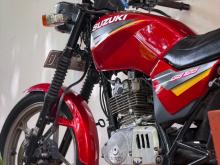 Suzuki GS125 2003 Motorbike