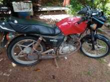 Suzuki Gs125 1997 Motorbike