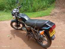 Suzuki GS125 2000 Motorbike