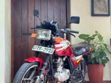 Suzuki GS125 2003 Motorbike