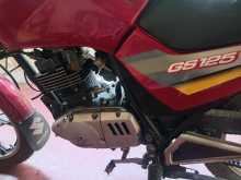 Suzuki GS125 1997 Motorbike