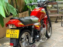Suzuki GS125 2003 Motorbike