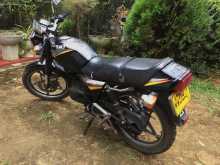 Suzuki GS125 2002 Motorbike