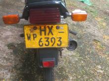 Suzuki GS125 2004 Motorbike