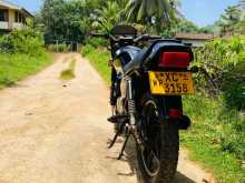 Suzuki GS125 2011 Motorbike