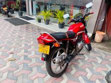 Suzuki GS125 2004 Motorbike