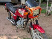 Suzuki GS125 2002 Motorbike