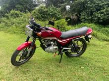 Suzuki GS125 1995 Motorbike