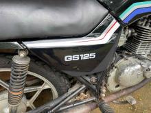 https://riyasewana.com/uploads/suzuki-gs125-japan-1919595524211.jpg