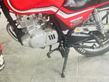 https://riyasewana.com/uploads/suzuki-gs125-japan-231317038373.jpg