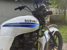 https://riyasewana.com/uploads/suzuki-gsx400e-612442119105.jpg