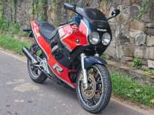 Suzuki GSXR 250 2008 Motorbike