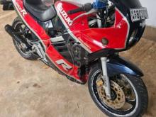 Suzuki GSXR 250ed 2015 Motorbike