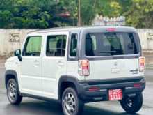 https://riyasewana.com/uploads/suzuki-hustler-2024-2312473412853.jpg