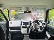 https://riyasewana.com/uploads/suzuki-hustler-flair-99580822543.jpg