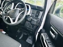 https://riyasewana.com/uploads/suzuki-hustler-j-1618341917895.jpg