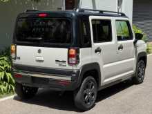 https://riyasewana.com/uploads/suzuki-hutsler-9101759814.jpg