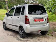 https://riyasewana.com/uploads/suzuki-indian-wagon-31242004223.jpg