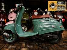 Suzuki Classic Verde 2018 Motorbike