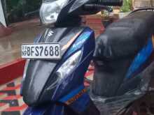 Suzuki Lets 2016 Motorbike