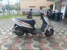 Suzuki Lets 2016 Motorbike