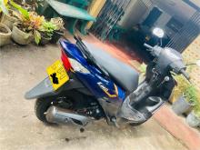 https://riyasewana.com/uploads/suzuki-lets-2615083024831.jpg