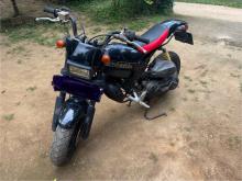 Suzuki Magike 50 2011 Motorbike