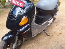 https://riyasewana.com/uploads/suzuki-mecenat-23165221472227.jpg