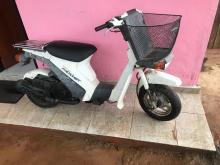 Suzuki Mollet 2020 Motorbike