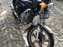 Suzuki Orginal Japan GN 125 2001 Motorbike