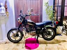 Suzuki Original Japan GN125 2002 Motorbike