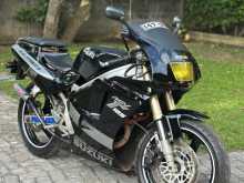 Suzuki RGV 1994 Motorbike