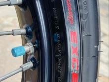 https://riyasewana.com/uploads/suzuki-sb-tracker-2111394624082.jpg
