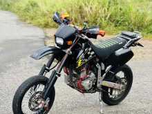 Suzuki SB Tracker 2005 Motorbike