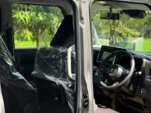 https://riyasewana.com/uploads/suzuki-space-custom-2023-2718404812284.jpg