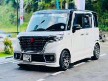 Suzuki Spacia 2018 Car