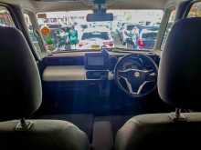https://riyasewana.com/uploads/suzuki-spacia-15124723353.jpg