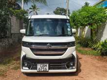 Suzuki Spacia 2023 Car