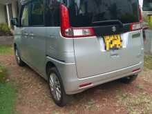 Suzuki Spacia 2017 Car