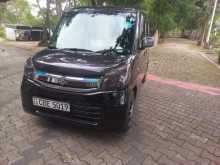 Suzuki Spacia 2016 Car