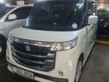 Suzuki Spacia 2017 Car