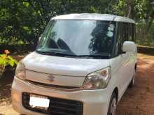 Suzuki Spacia 2017 Car