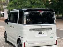 Suzuki Spacia 2023 Car